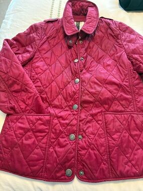 Burberry Quilted Diamond-Pattern Puffer Jacket in Fuchsia